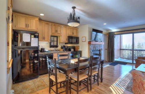 Rangeley Condo | South Branch Condo 15-1 - Ski in Ski out condo at Saddleback