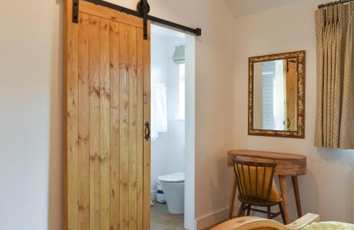 West Meon House | South Downs Lodge