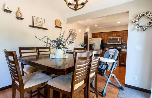 Fargo House | South Fargo River House