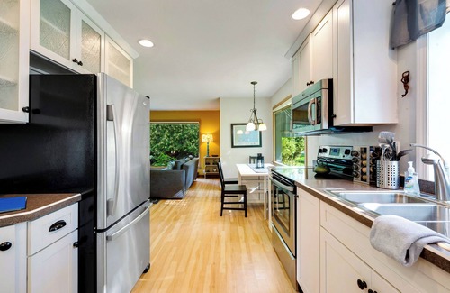 Baileys Harbor House | South Lane Cottage #1, with a living room view of Lake Michigan.