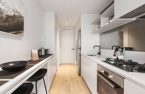 South Melbourne Apartment | South Melbourne Hidden Gem near Albert Park Lake