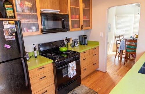 South Mission Beach House | South Mission Beach Cottage-San Luis Rey Pl.
