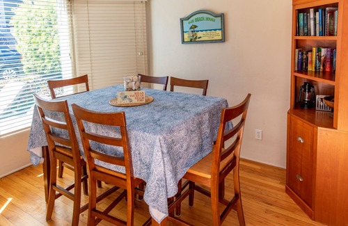 South Mission Beach House | South Mission Beach Cottage-San Luis Rey Pl.