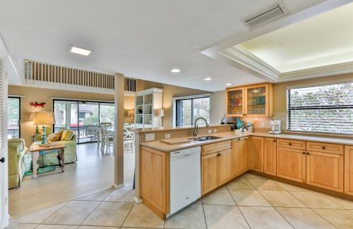 Captiva Apartment | SOUTH SEAS BEACH HOME 6