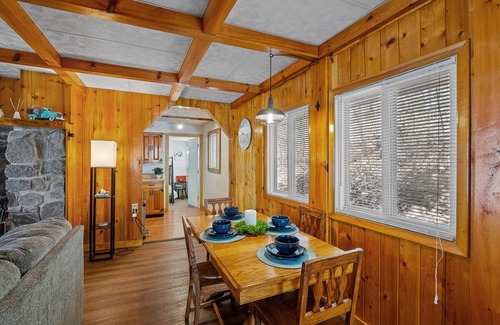 Northville House | South Shore Lake House Haven