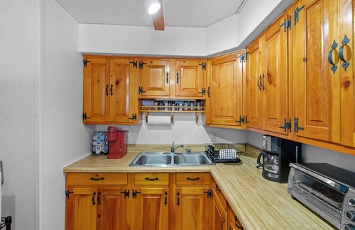 Northville House | South Shore Lake House Haven