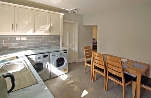 Sneem Other | South Square - Three Bedroom House, Sleeps 6