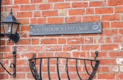 Easthope House | SOUTHDOWN, pet friendly in Much Wenlock