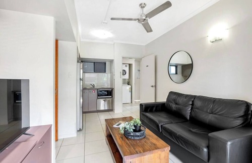 Cairns Apartment | Southern Cross Escape in the City Walk Everywhere
