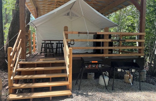 Mancos Cabin | Southwest Luxury Glamping - Horse Fly Tent