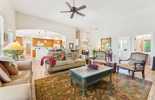 Cave Creek House | Southwest Villa Retreat in Cave Creek with Golf, Trails & Dining Nearby