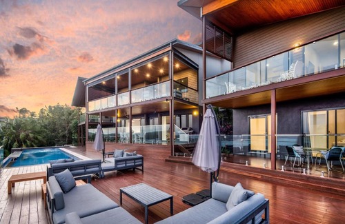 Hamilton Island House | Southwinds on Hamilton Island by HIHA
