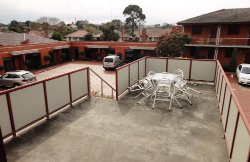 Golden Point Hotel | Sovereign Park Motor Inn