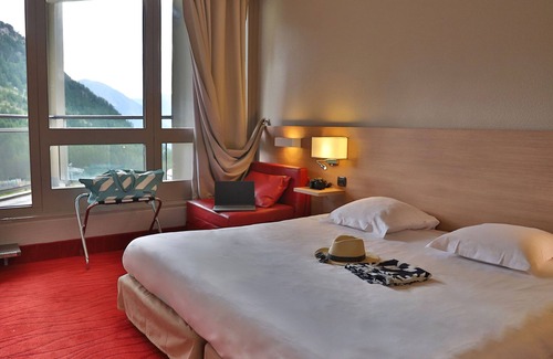 Isola Hotel | SOWELL HÔTELS Le Pas du Loup