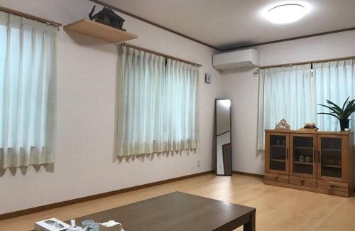 Kikugawa Apartment | SOZENSYA 駅、高速インターに近い新築日本家屋です。庭が広く、BBQも楽しめます。