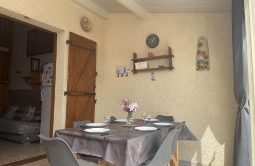 Saint-Pierre-la-Mer Villa | SP570-70L Mais 2 pièces mezzanine SAINT PIERRE LA MER