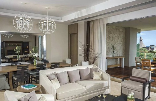Villa Juarez Resort | Spa and Golf Package at VIDANTA GRAND LUXXE 3 BEDROOM SPA SUITE