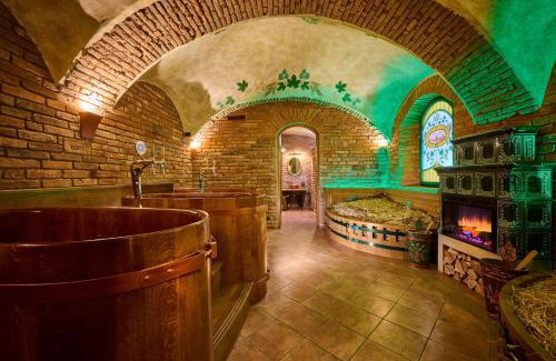 Plzen Bed & Breakfast | Spa Beerland - At The Golden Lamb