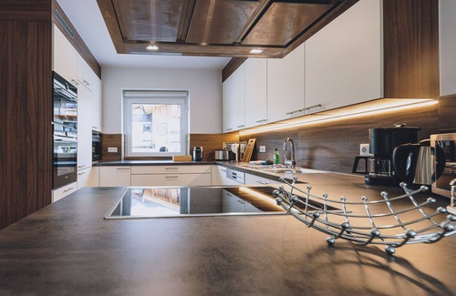 Schuttdorf Condo | Spa Chalet by we rent