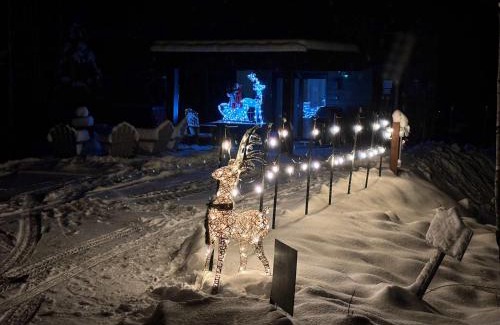 Adstock House | Spa - Chalet Sur Les Sentiers du Pic-Bois
