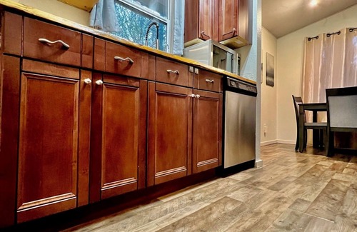 Sudden Valley House | SPA ESCAPE IN THE VALLEY!