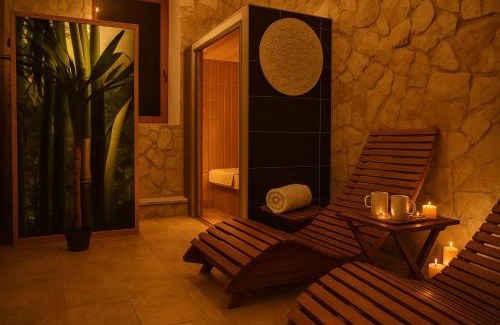 Rosolini House | SPA ROOM SICILIA - Intera casa con spa privata Jacuzzi Sauna Bagno di Vapore ad uso illimitato