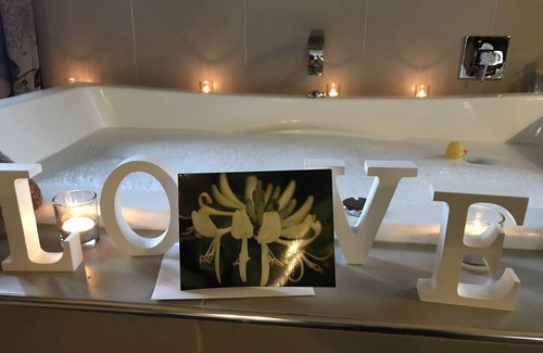 Hepburn House | Spa Suites at Raven