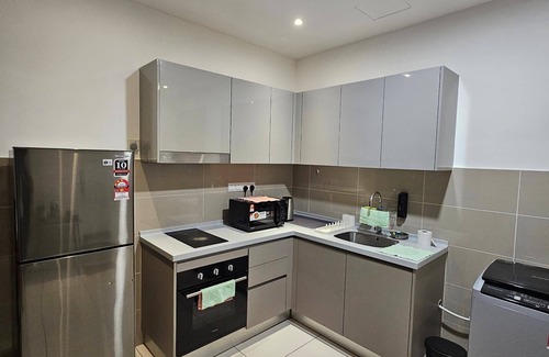 Kuala Lumpur Apartment | Space in the KL Cit (Studio/Apartment-02 Bedroom)