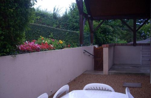 Trizay-Coutretot-Saint-Serge House | Spacieux gîte au cœur du Perche - 3 chambres, jardin, cheminée, proche activités et Nogent-le-Rotrou - FR-1-581-67