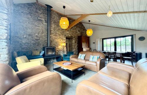 Sarzeau Villa | Spacieuse maison bretonne Plage à 3 mi