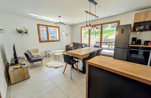 La Feclaz Condo | Spacieux appartement au pied des pistes