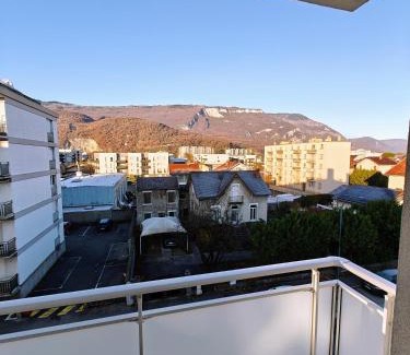 Seyssinet-Pariset Apartment | Spacieux T4 vue sur les Alpes