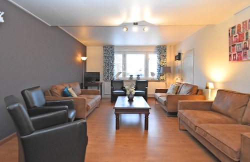 Ober-Waroldern Apartment | Spacious Apartment in Ober-Waroldern with Sauna