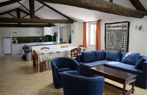 Saint-Maurice-sur-Eygues Apartment | Spacious home with pool in renovated silk- weaving factory