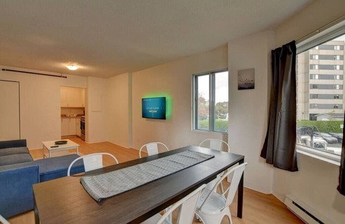 Laval Apartment | Spacious 1 bedroom in Laval, wifi,parking all incl