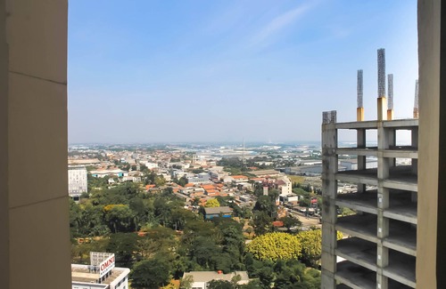 Cikarang Apartment | Spacious 1 BR at The Oasis Cikarang Apartment