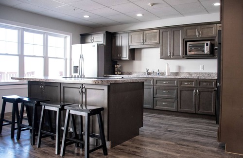 Barnhill House | Spacious 10 Bedroom Home-Perfect for Large Groups