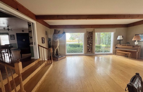 Bradford House | Spacious 10-bedroom house in delightful Bradford. Perfect for weddings