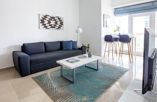 Jumeirah Lake Towers Apartment | Spacious 1BR w/ Lake Views in JLT!