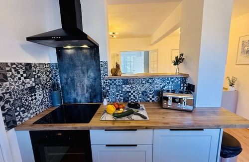 Wyken House | Spacious 2-bed House - Hosted by Hutch Lifestyle