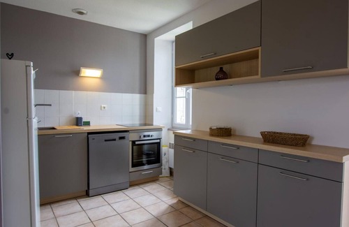 Saint-Mesmin Apartment | Spacious 2-Bedroom Apartment with Terrace in Scenic Saint-Mesmin Village