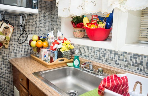 Flatlands Apartment | Spacious 2 BR APT First Floor Unit. 2Queens Sz Bed W Pvt Parking