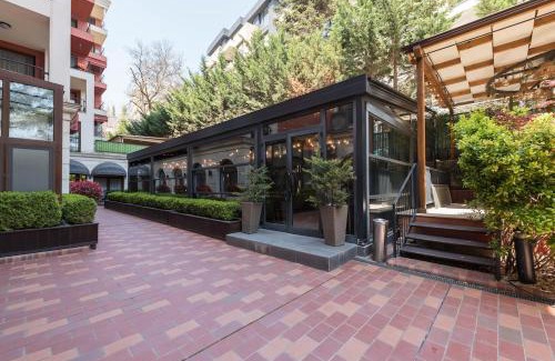 Kazanlak Apartment | Spacious 2 br apt in Villa Mare
