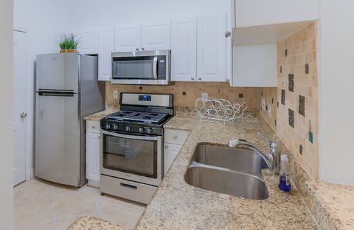 Clearwater Condo | Spacious, 2 king bedrooms, ground floor condo in Grand Venezia Resort + Garage!