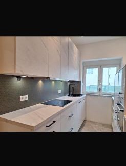 Purkersdorf Apartment | Spacious 2 - Room Apartment - 6 Guests, 24h Check-in, Near Vienna