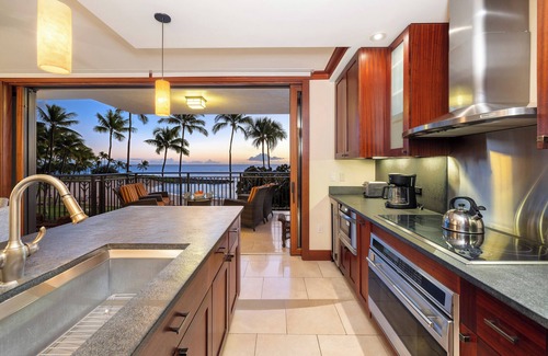 Ko Olina Condo | Spacious 2BR/2BA Oceanfront Villa in Ko Olina Beach Tower with Lagoon Views