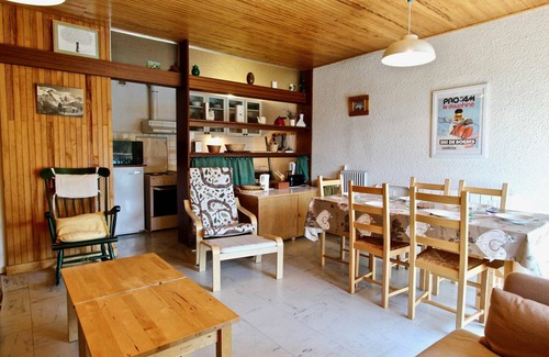 Chamrousse Apartment | Spacious 2BR Apartment with Cabin, South-Facing Balcony, and Pet-Friendly in Chamrousse