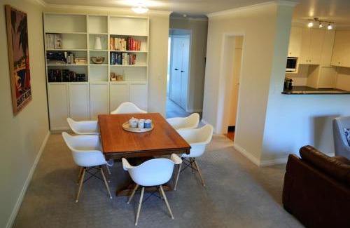 Reid Apartment | Spacious 2BR APT Next to the City - Hosted by Canstay
