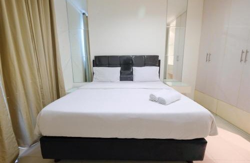 Permata Hijau Apartment | Spacious 2BR Bellezza Apartment By Travelio