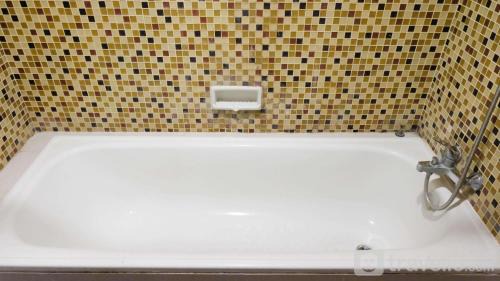 Surabaya Apartment | Spacious 2BR with Access to Mall at Aryaduta Residence Surabaya Apartment By Travelio